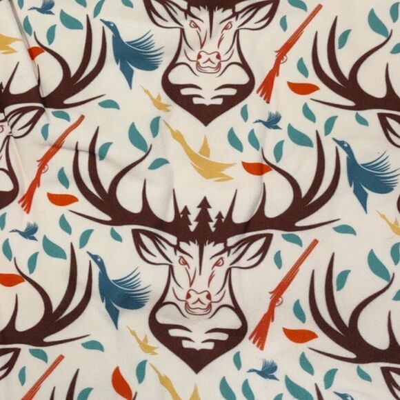 Deer and Fowl Hunting Adult Leggings… - Picture 3 of 3